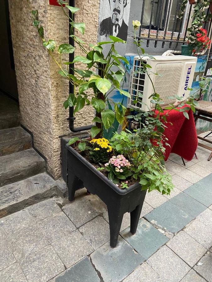 Taksim Sem Hotel Истанбул Екстериор снимка
